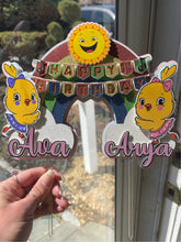 Load image into Gallery viewer, Cánticos Cake Topper
