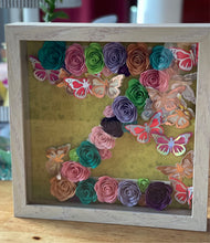 Load image into Gallery viewer, Flower Shadowbox freeshipping - Genie Dreamz Creations
