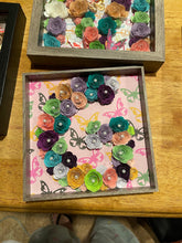 Load image into Gallery viewer, Flower Shadowbox freeshipping - Genie Dreamz Creations

