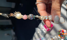 Load image into Gallery viewer, Beaded holders freeshipping - Genie Dreamz Creations
