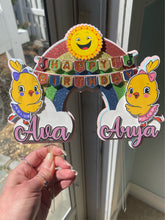 Load image into Gallery viewer, Cánticos Cake Topper
